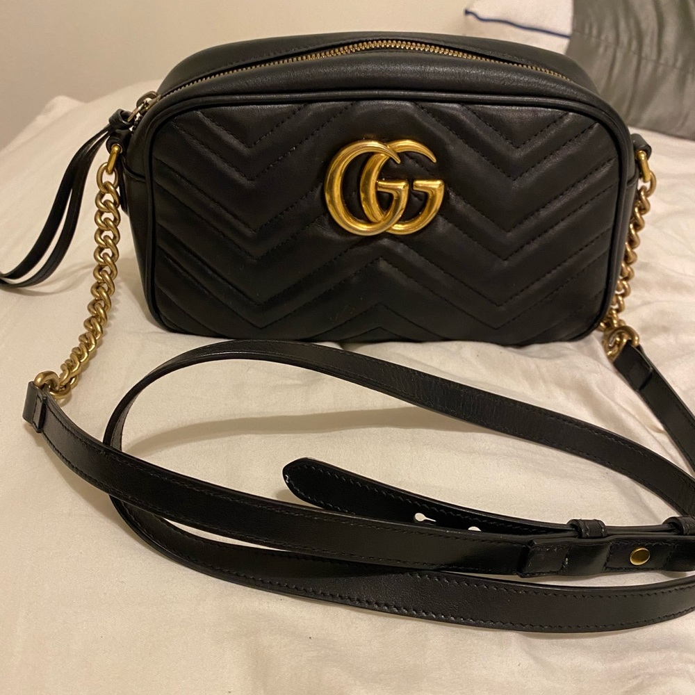 Small Gucci marmont cross body bag